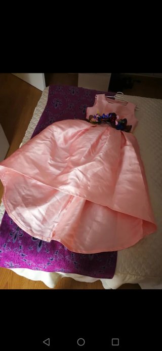 Vestido ceremonia rosa T. M