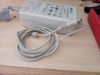 Adaptador Corriente HP C6409-60014 18V 1.1A