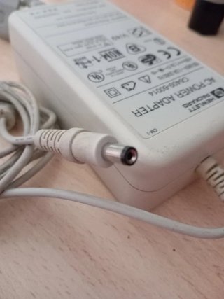 Adaptador Corriente HP C6409-60014 18V 1.1A