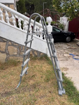 ESCALERA DE PISCINA BESTWAY 165 x 80 x 105 cm
