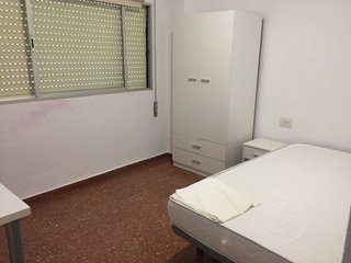 Piso en alquiler en Ciutat Jardí en Valencia
