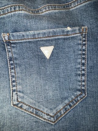 Falda vaquera Guess con pedrería