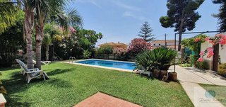 Chalet en alquiler en Campo de Mijas en Mijas