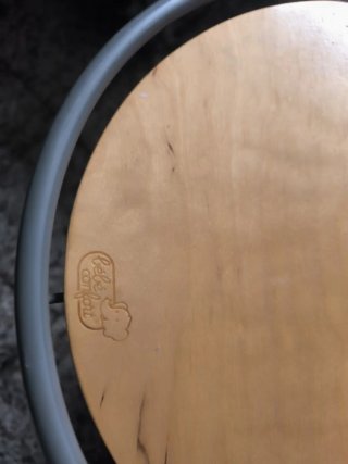 Trona de madera para bebé