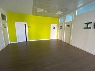 Local comercial en venta en Los Dolores en Cartagena