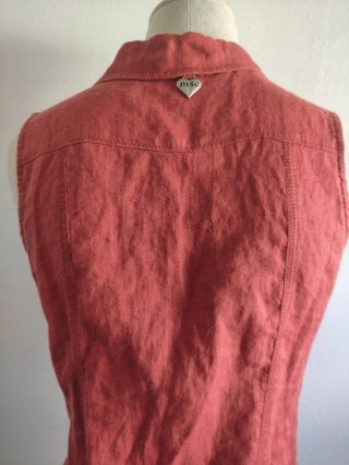 Blusa sin mangas de lino con pedrería