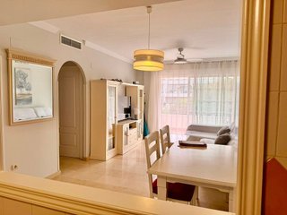 Piso en alquiler en Elviria en Marbella