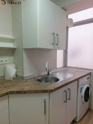 Piso en alquiler en Peñamefecit - Avda Barcelona en Jaén