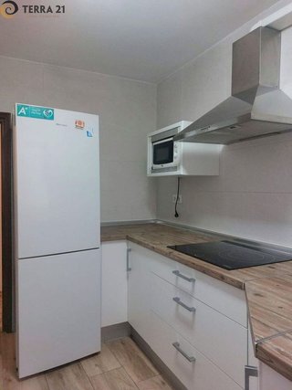 Piso en alquiler en Peñamefecit - Avda Barcelona en Jaén