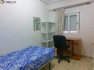 Piso en alquiler en Peñamefecit - Avda Barcelona en Jaén