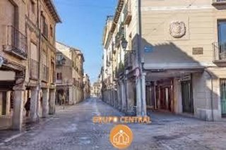 Local comercial en venta en Casco Histórico en Alcalá de Henares