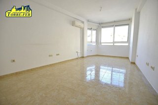 Piso en alquiler en Centro en Almería