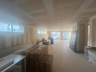 Local comercial en venta en Piscinas en Villarreal