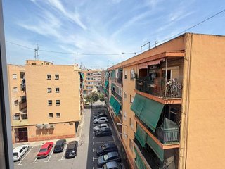 Piso en alquiler en Sidi Ifni - Nou Alacant en Alicante