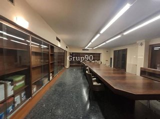 Local comercial en venta en Instituts - Universitat en Lleida