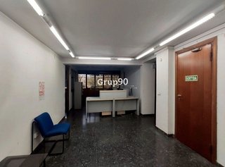 Local comercial en venta en Instituts - Universitat en Lleida