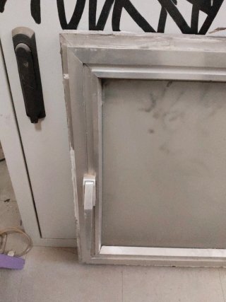 Ventana de aluminio + 1 reja