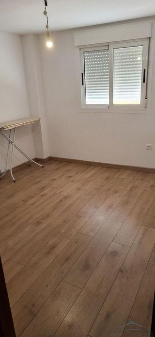 Piso en alquiler en Piedras Redondas – Torrecárdenas en Almería