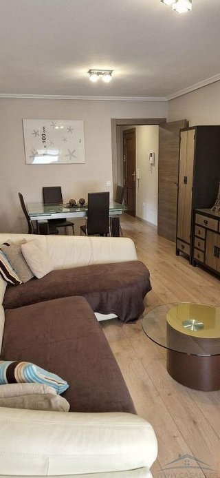 Piso en alquiler en Piedras Redondas – Torrecárdenas en Almería