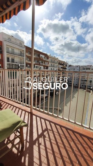 Piso en alquiler en Marxalenes en Valencia