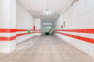 Garaje en venta en Pajaritos - Plaza de Toros en Granada