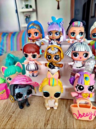 Lote Figuras LOL Surprise