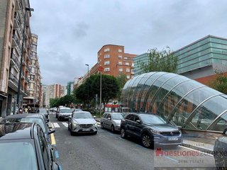 Garaje en venta en Indautxu en Bilbao