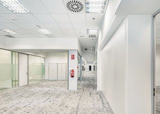 Oficina en alquiler en Zona Industrial en Alcobendas