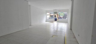 Local comercial en alquiler en Aluche en Madrid