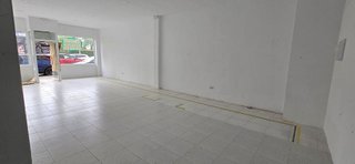 Local comercial en alquiler en Aluche en Madrid