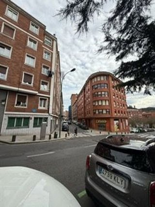 Local comercial en alquiler en Santutxu en Bilbao