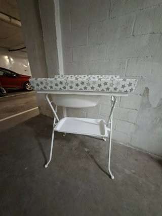 Bañera para bebé con soporte