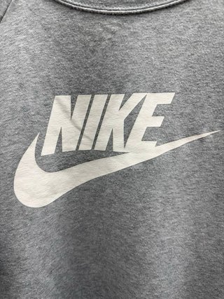 Sudadera Nike Gris