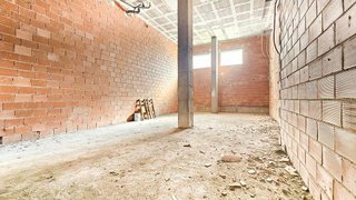 Local comercial en venta en Altozano - Conde Lumiares en Alicante