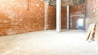 Local comercial en venta en Altozano - Conde Lumiares en Alicante