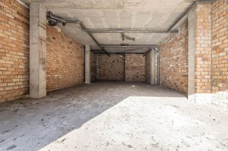 Local comercial en venta en Zubia (La)