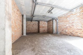 Local comercial en venta en Zubia (La)