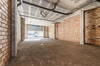 Local comercial en venta en Zubia (La)