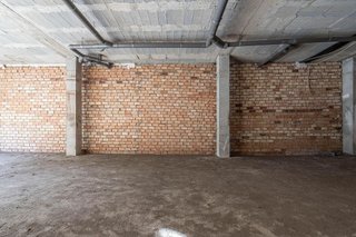 Local comercial en venta en Zubia (La)