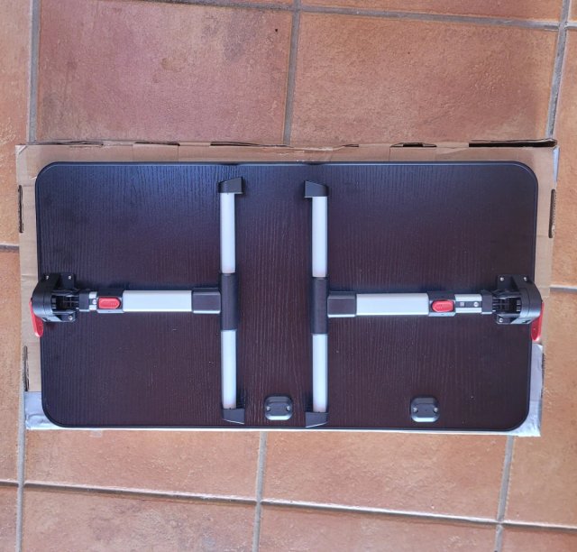 Mesa Portátil SAIJI Ajustable Plegable