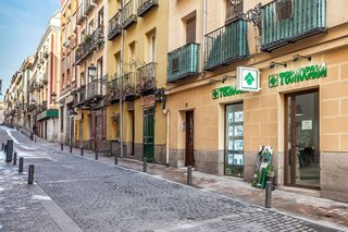 Garaje en venta en Cortes - Huertas en Madrid