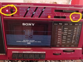 Radiocasete Sony CFS-3000L Rojo