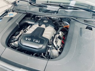 Volkswagen Touareg 3.0 TSI HYBRID NACIONAL. 2014