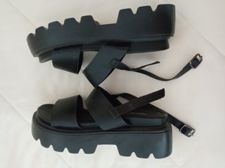 Sandalias