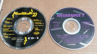 LOTE 12 CDS DANCE SIN CARATULAS CANTADITAS MEGAMIX