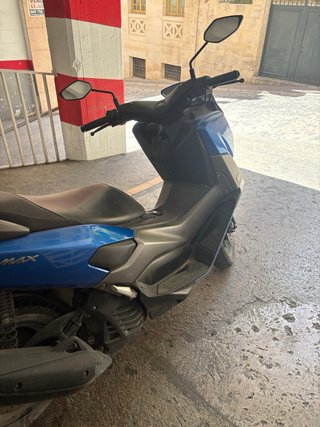 Yamaha Nmax 125 Azul/Negra Scooter