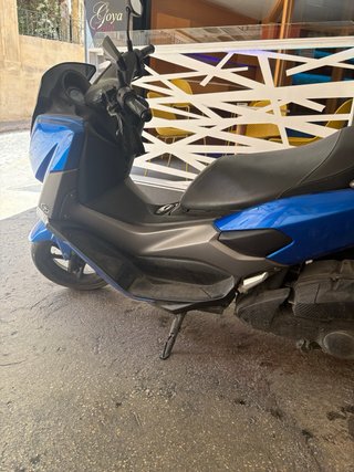Yamaha Nmax 125 Azul/Negra Scooter