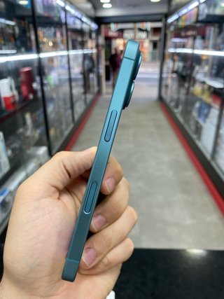 iPhone 16 128GB Verde