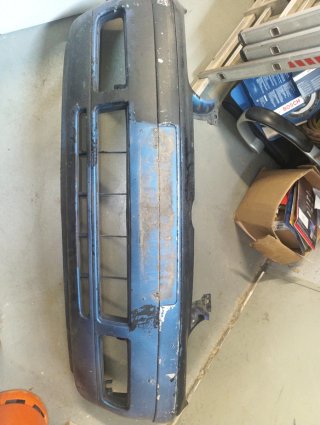 Paragolpes Delantero VW Golf IV con Faldón
