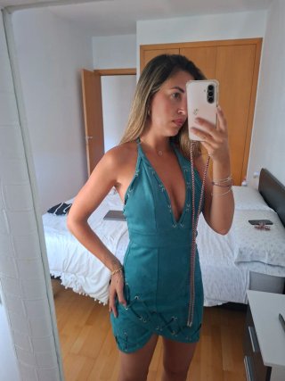 Vestido verde terciopelo con cordones